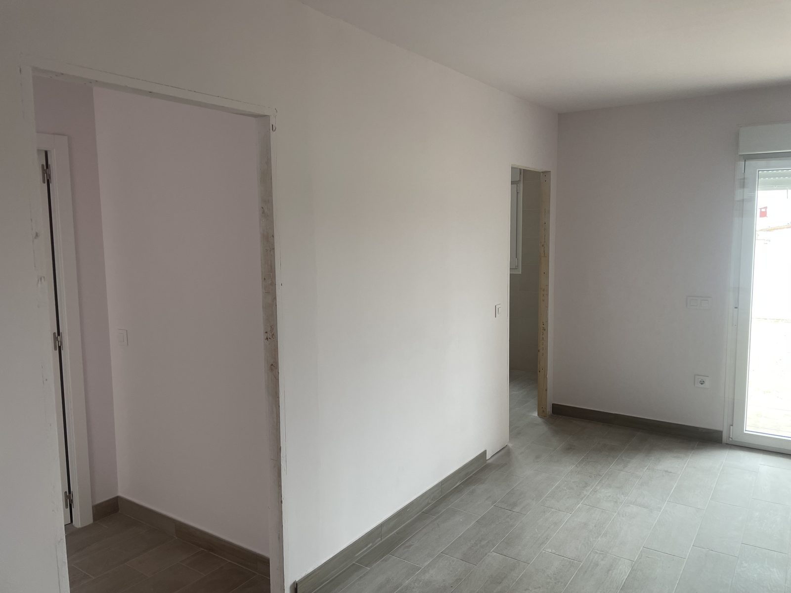 Distribución interior con puertas y estancias